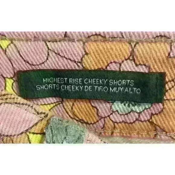NWT Super-High Rise Cheeky Jean Shorts - Wild Fable Floral Size 12 - 31 Waist - Picture 4 of 6